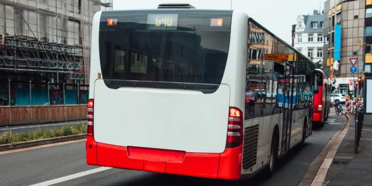 Trasporto pubblico extraurbano, assegnati i lotti. Schifani: Grande risultato