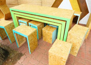 Dare nuova vita al legno: costruire mobili di riciclo come tendenza sostenibile