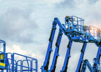 I costi per noleggiare una piattaforma aerea: cosa sapere