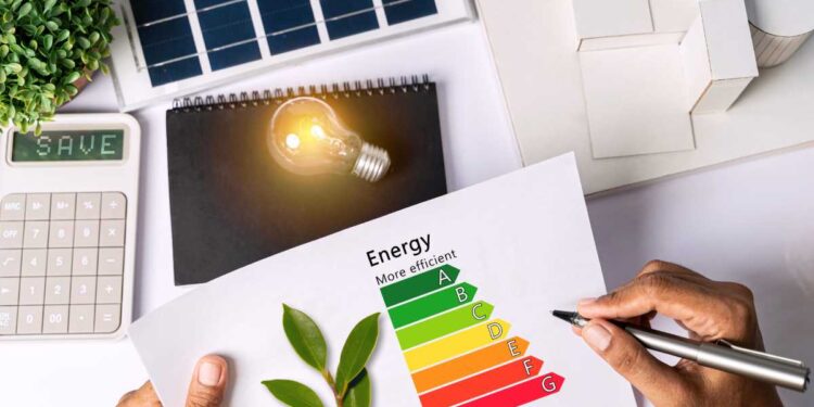 Riqualificazione Energetica in Italia: Semplificare le Pratiche con ENEAonline