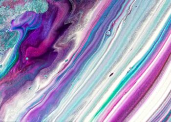 Perché Alcuni Colori Ci Valorizzano e Altri No? Una Spiegazione Tecnica