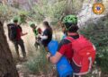 Si perde e scivola sulle rocce, sedicenne soccorsa lungo i sentieri di Monte Gallo