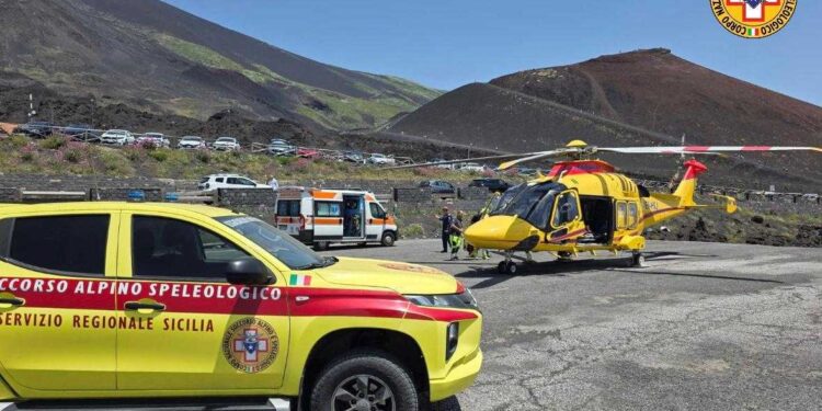 Intervento del Soccorso Alpino ai Crateri Silvestri